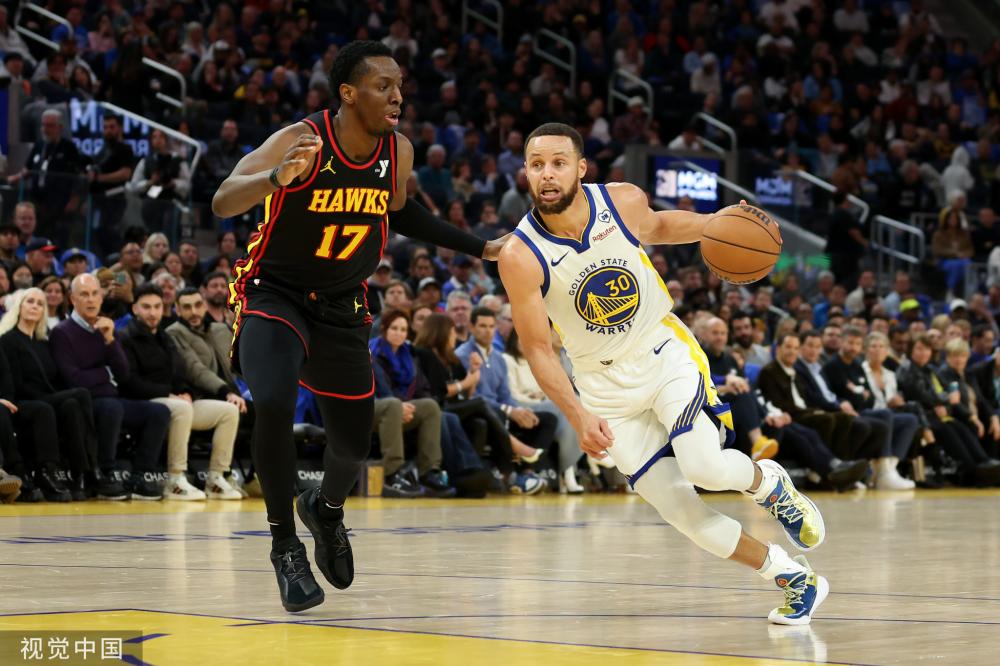 活动在足球 活动在足球