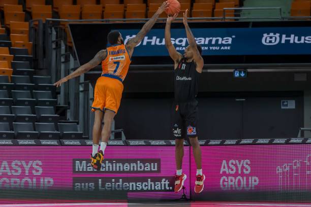 球队在短短 球队在短短